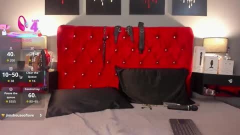 SAMANTHA online show from October 30, 8:20 pm