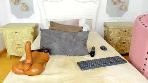 Samantha online show from February 19, 6:33 am