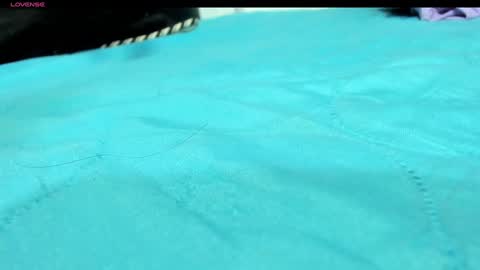 Snapshot of samanthahoteer96 chatting on January 15, 2:17 am samanthahoteer96 online show from January 15, 2:17 am