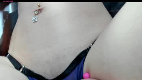 Snapshot of samanthahoteer96 chatting on January 19, 1:10 am samanthahoteer96 online show from January 19, 1:10 am
