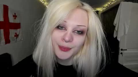 Snapshot of samanthamiasnik1 chatting on March 4, 8:27 pm Samantha online show from March 4, 8:27 pm