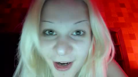 Snapshot of samanthamiasnik1 chatting on September 28, 8:40 pm Samantha online show from September 28, 8:40 pm