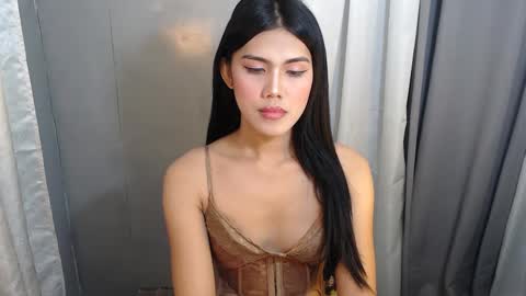 Snapshot of samanthasweety chatting on December 14, 3:06 am Samantha online show from December 14, 3:06 am
