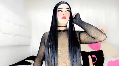 samanthax_xissadora1 online show from February 16, 8:10 am