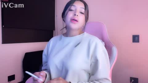 Sammy  online show from March 12, 5:02 am