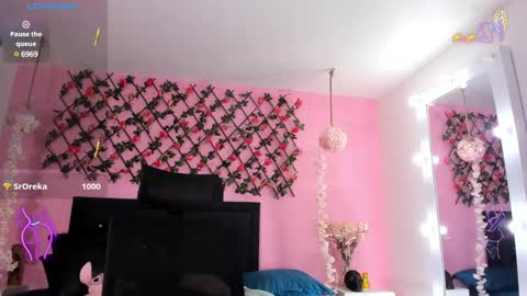 Snapshot of samaracortez chatting on March 11, 11:04 pm Sammy online show from March 11, 11:04 pm