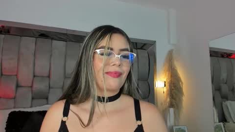 Snapshot of samarafernandez chatting on September 17, 4:38 am samarafernandez online show from September 17, 4:38 am