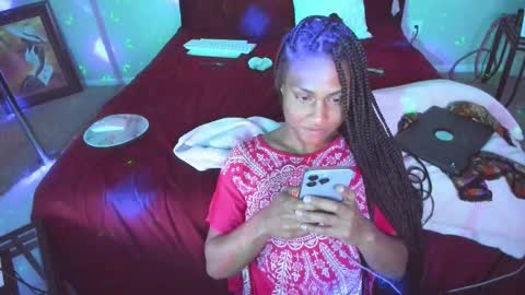 Yaya online show from November 10, 7:33 am