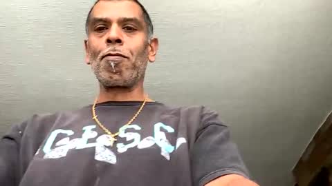 samegee online show from May 18, 1:17 pm