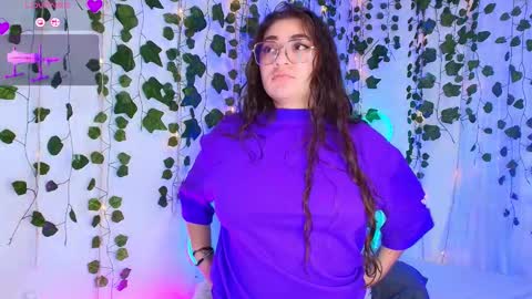 samii evans  online show from February 11, 4:49 am