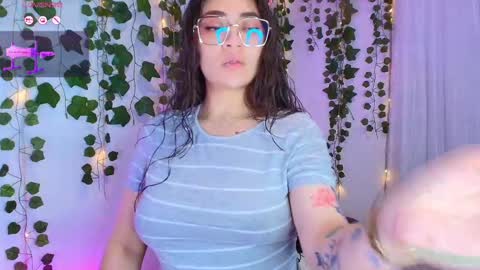 samii evans  online show from October 10, 6:41 am