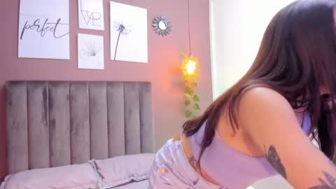 Snapshot of samii_live chatting on February 11, 2:25 am Samii online show from February 11, 2:25 am