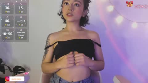 Snapshot of samii_monroe chatting on December 23, 6:37 pm Sam online show from December 23, 6:37 pm