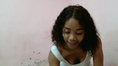 samina2255 online show from November 9, 7:12 am