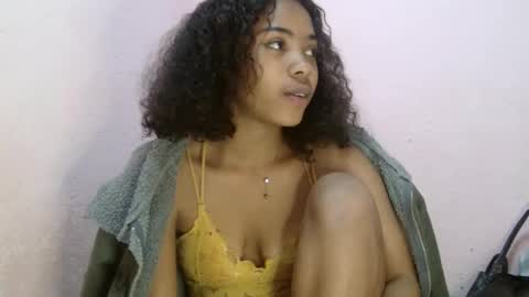 samina2255 online show from September 28, 6:28 pm