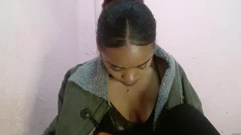 samina2255 online show from September 27, 6:27 pm