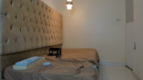 samir_19x online show from June 25, 5:45 am