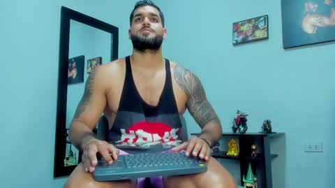 Snapshot of samir_hazard chatting on February 10, 8:42 pm samir_hazard online show from February 10, 8:42 pm
