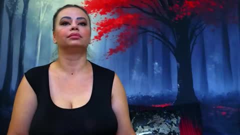     online show from October 3, 8:50 pm