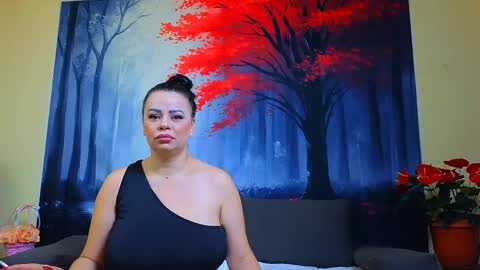     online show from February 11, 7:05 pm