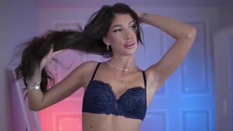 Sammi online show from March 17, 5:45 am