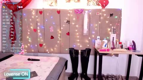  Sammy  online show from November 12, 2:25 am