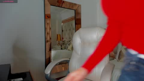 Snapshot of sammy_rios chatting on January 21, 4:37 pm Sammy online show from January 21, 4:37 pm