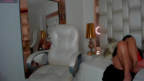 Snapshot of sammy_rios chatting on March 3, 8:11 pm Sammy online show from March 3, 8:11 pm