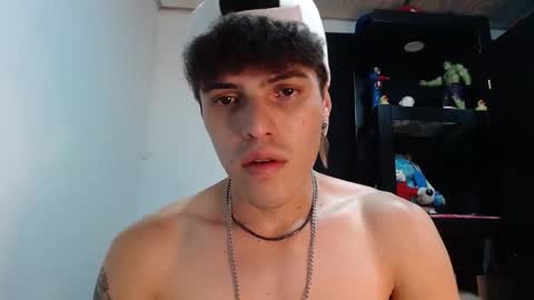 sammy model independiente online show from October 17, 1:31 am