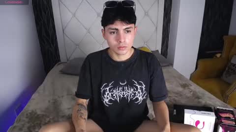 Snapshot of samu_foxxx chatting on September 10, 9:16 pm SAMU online show from September 10, 9:16 pm