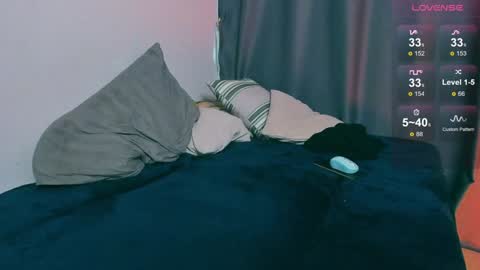 Samuel online show from February 5, 11:02 am