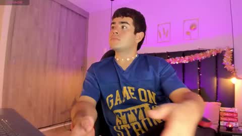 Samuel Collin online show from January 7, 2:30 pm