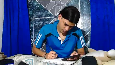 Snapshot of samuel_sincee chatting on September 20, 6:05 am Samuel Sincee online show from September 20, 6:05 am