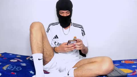   online show from October 17, 6:50 am