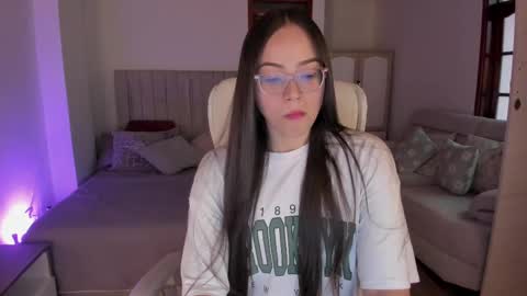 Samy online show from February 18, 9:09 pm