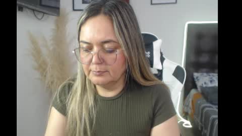 samy_vsn online show from October 8, 5:52 pm