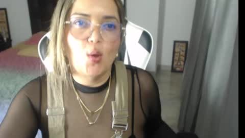 Snapshot of samy_vsn chatting on February 14, 12:41 am samy_vsn online show from February 14, 12:41 am