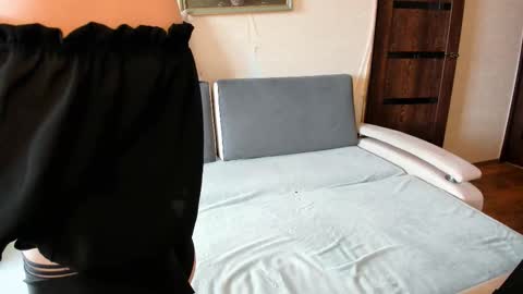 SamyScott online show from October 6, 7:15 am