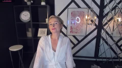 Sandra online show from January 28, 11:38 am
