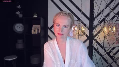 Sandra online show from February 13, 8:59 am