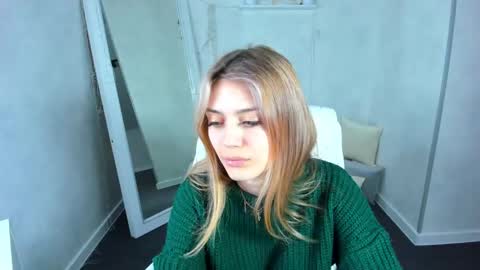 Snapshot of sandraa_anderson chatting on February 13, 6:30 am sandraa_anderson online show from February 13, 6:30 am