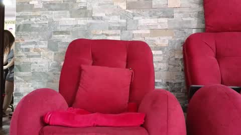 sandraossa online show from March 4, 7:11 pm