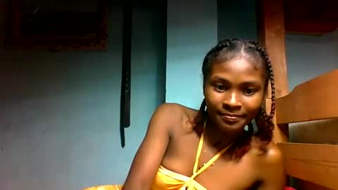 sandricaaa online show from March 13, 4:21 pm