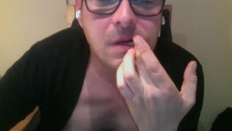 sandrolickyou online show from December 2, 1:04 am