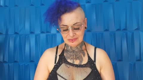 Sandy Rose online show from February 10, 9:04 pm