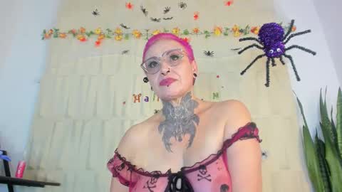 Sandy Rose online show from October 19, 5:23 am