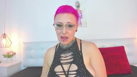 Sandy Rose online show from October 31, 5:52 am