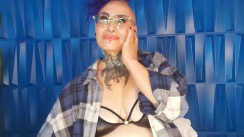 Sandy Rose online show from February 19, 8:20 pm