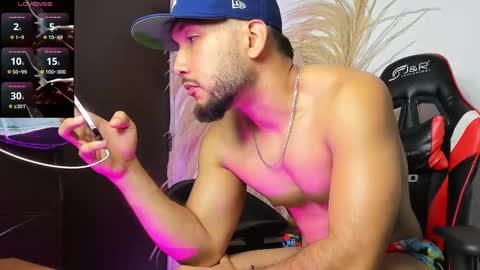 sanjuan_1 online show from October 30, 11:27 pm