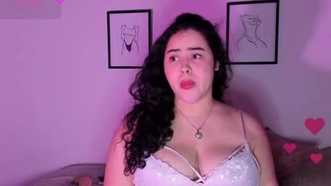 Snapshot of sansaleya69 chatting on February 14, 2:28 am sansaleya online show from February 14, 2:28 am